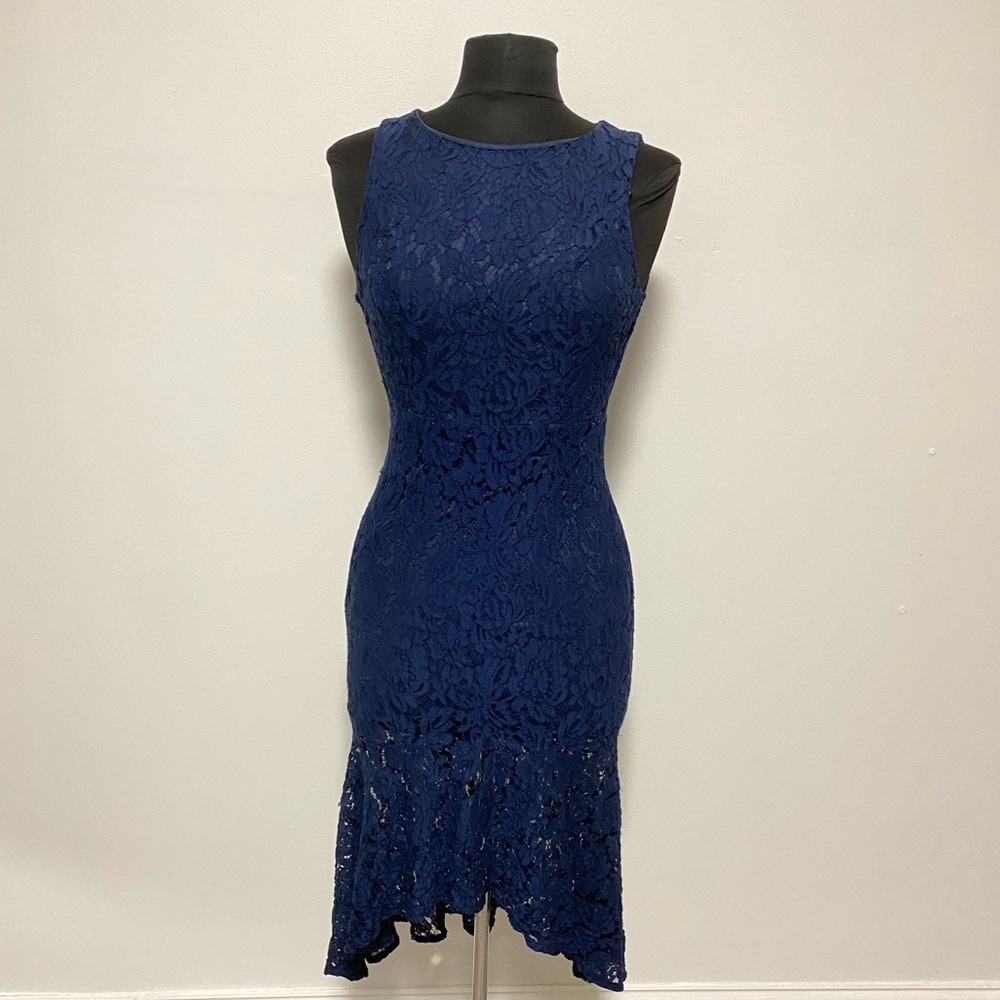 Lulu’s Lace Open Back Dress
